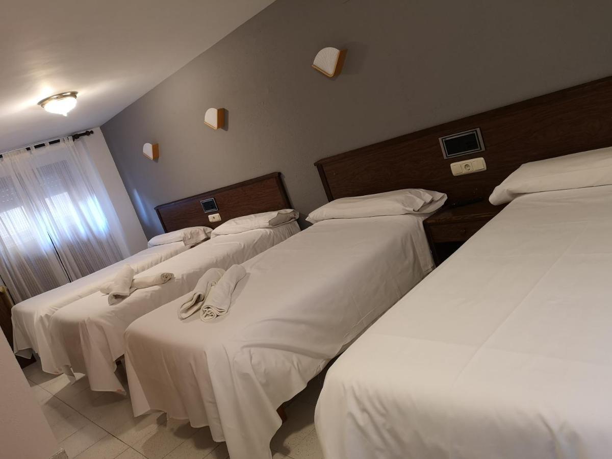 Ciudad De Jaca Hotel Kültér fotó